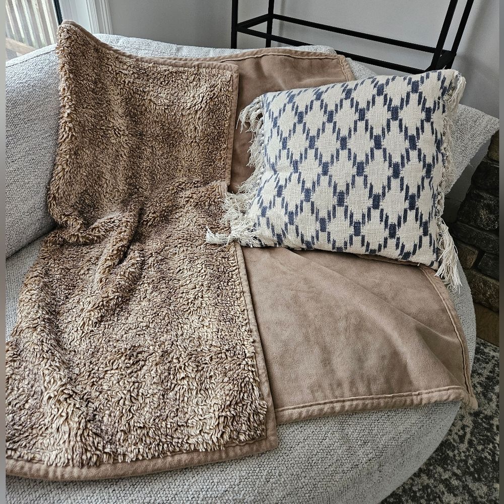 pottery barn furry throw blanket